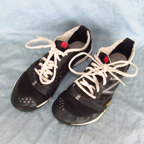 New Balance “Minimus” Women’s Trail Running Shoes (US Size 8.5; See Note) - Picture 11 of 11